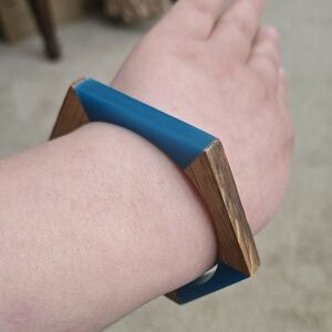 Blue and Brown Wearable Tech Bracelet